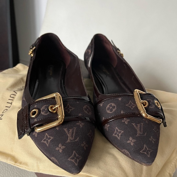 SOLD ❤️ LV Brown Monogram Gold Buckle Ballet Flats size 37.5 - Picture 9 of 13